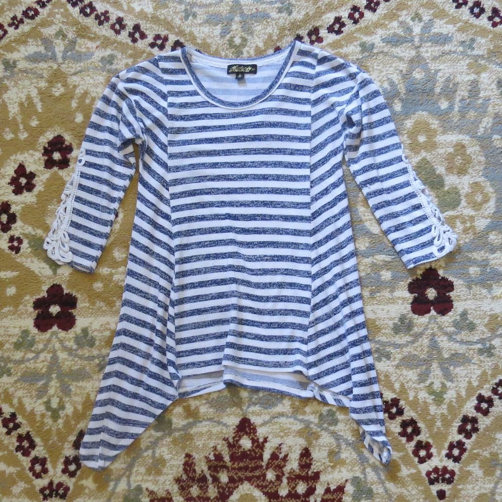 Adorable Blue & White Knit Sweater Tunic S EUC